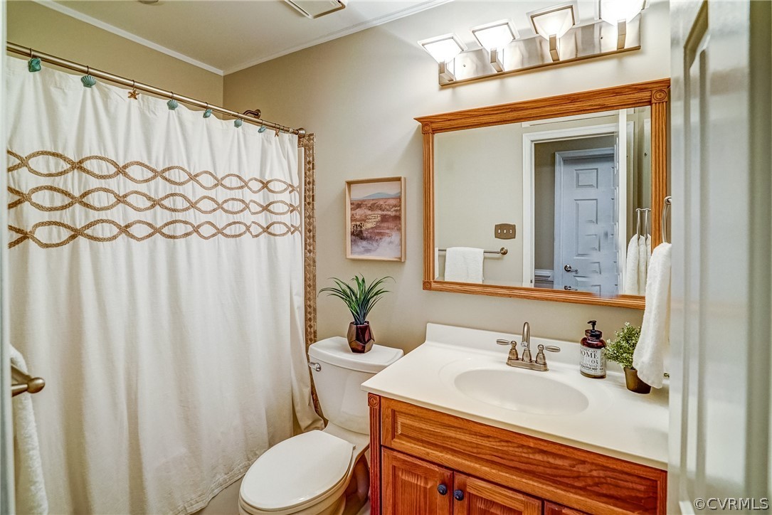 1520 Ednam Forest Dr