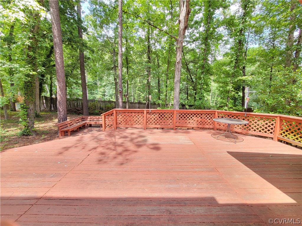 1902 Bayleaf Ct