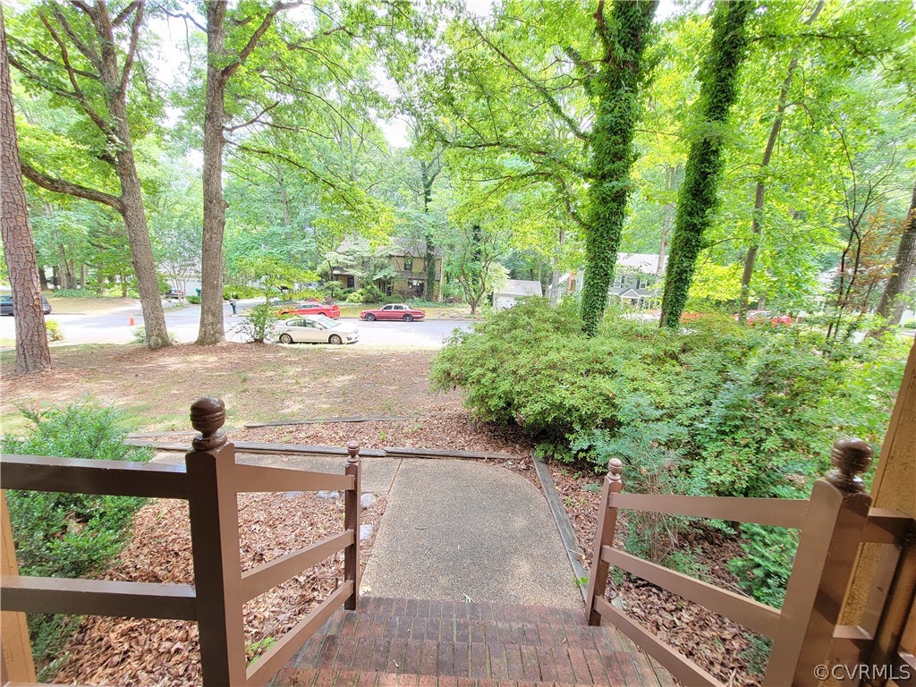 1902 Bayleaf Ct