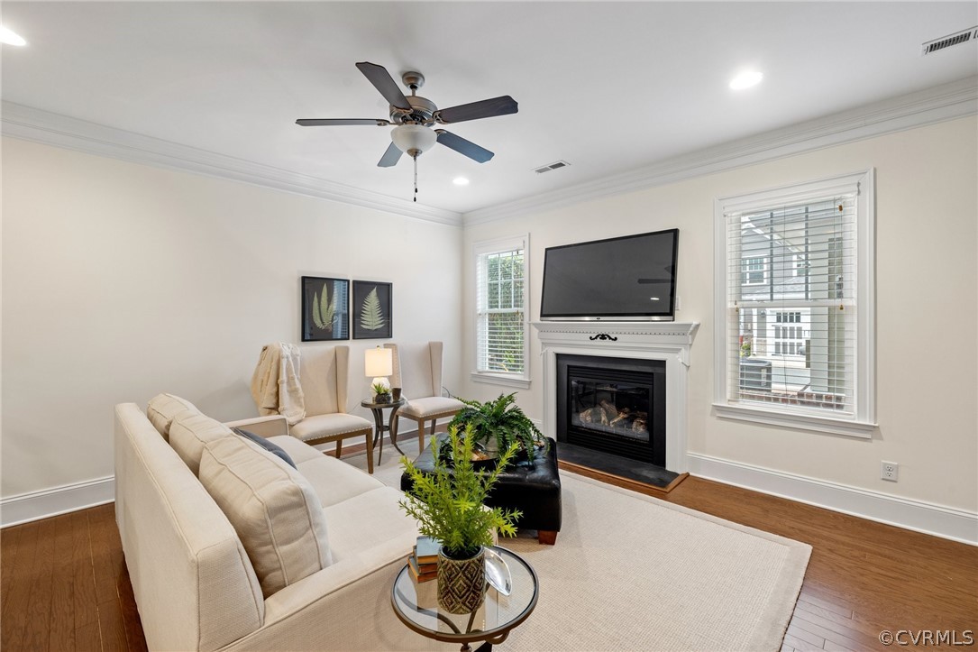 9438 Creek Summit Cir