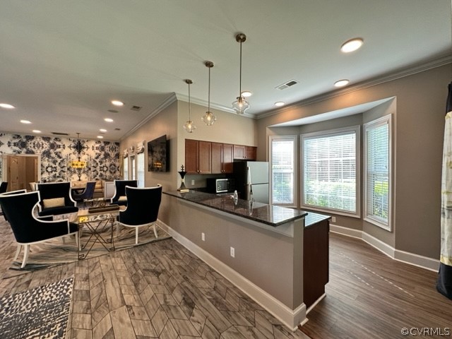 9438 Creek Summit Cir