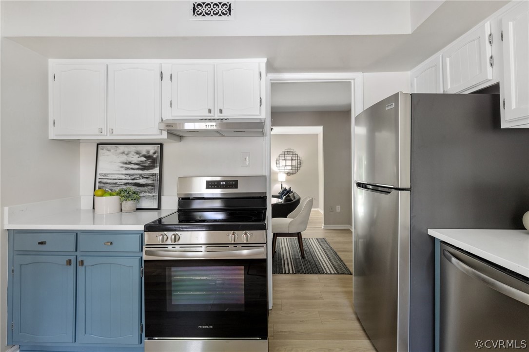 1582 Heritage Hill Dr