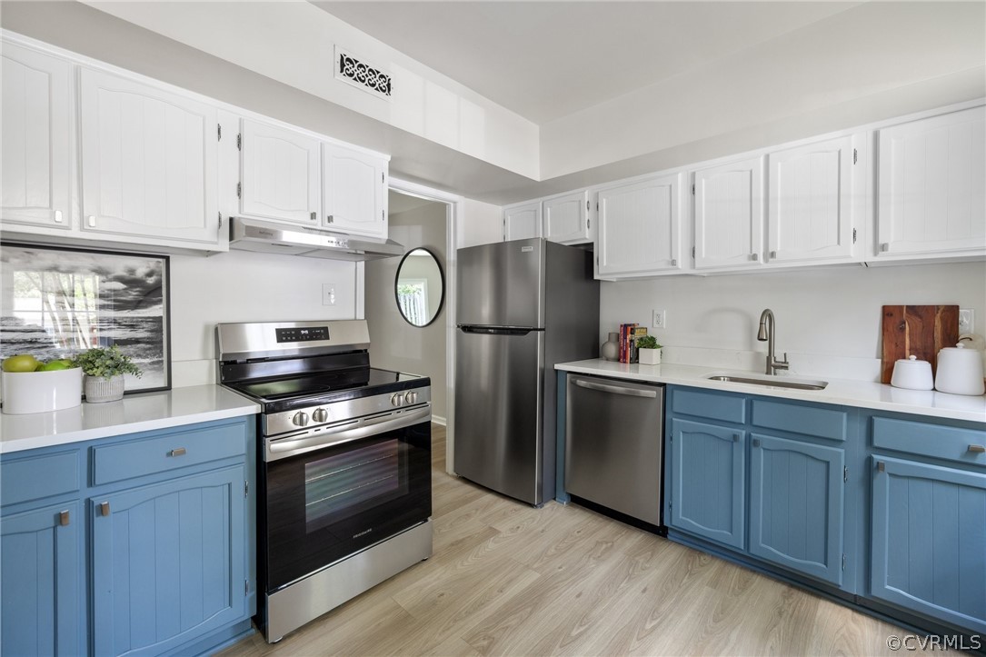 1582 Heritage Hill Dr