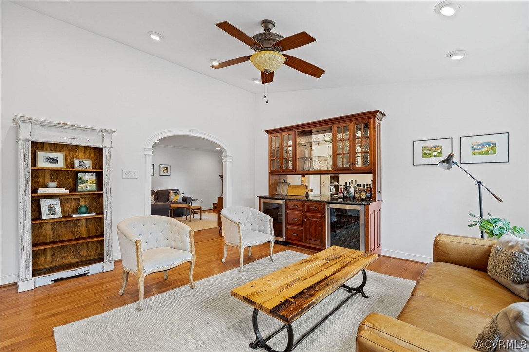 1613 Darrell Dr