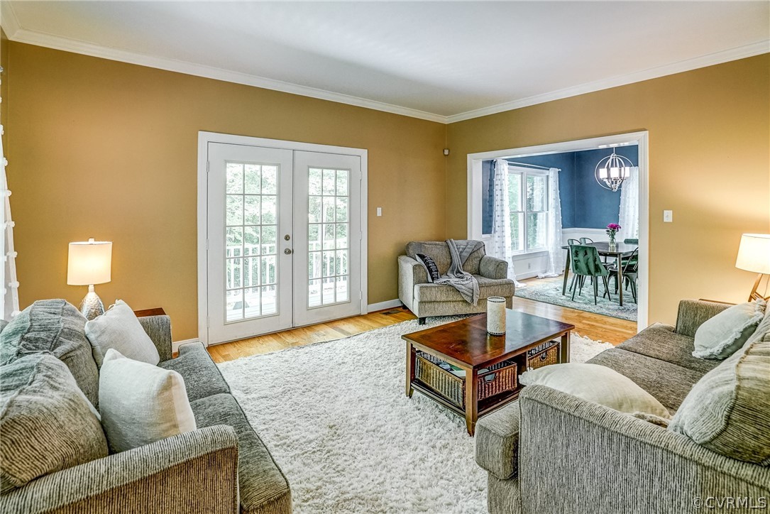 12220 Hunting Horn Ln