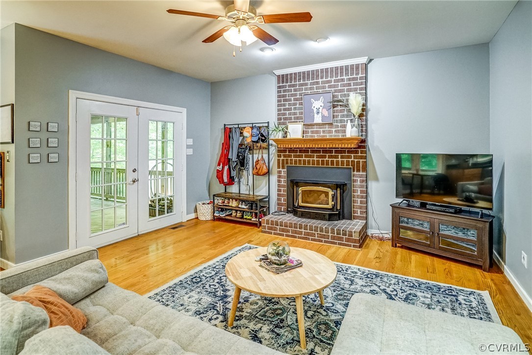 12220 Hunting Horn Ln