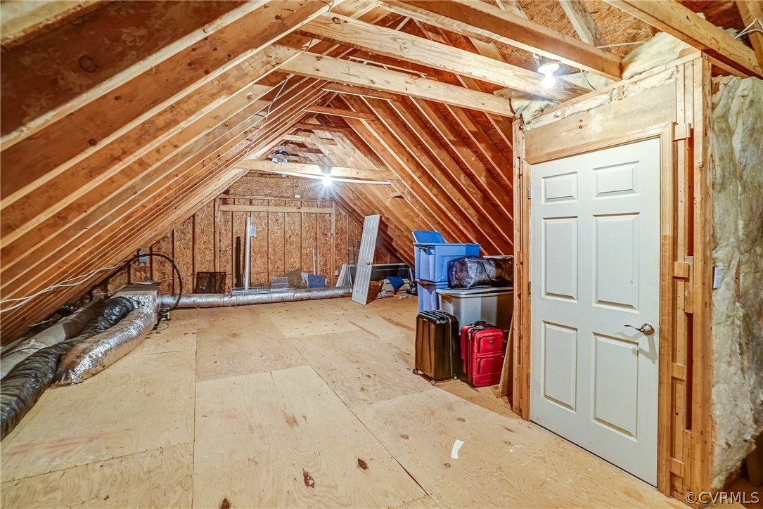 12220 Hunting Horn Ln