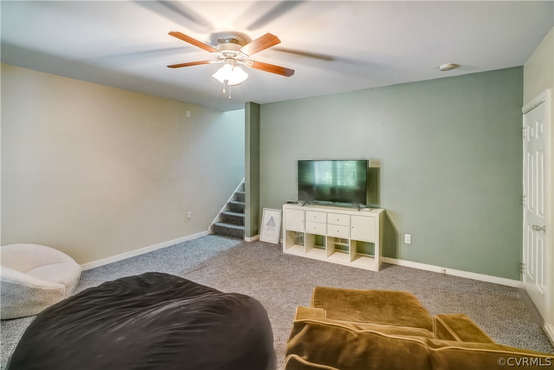 12220 Hunting Horn Ln