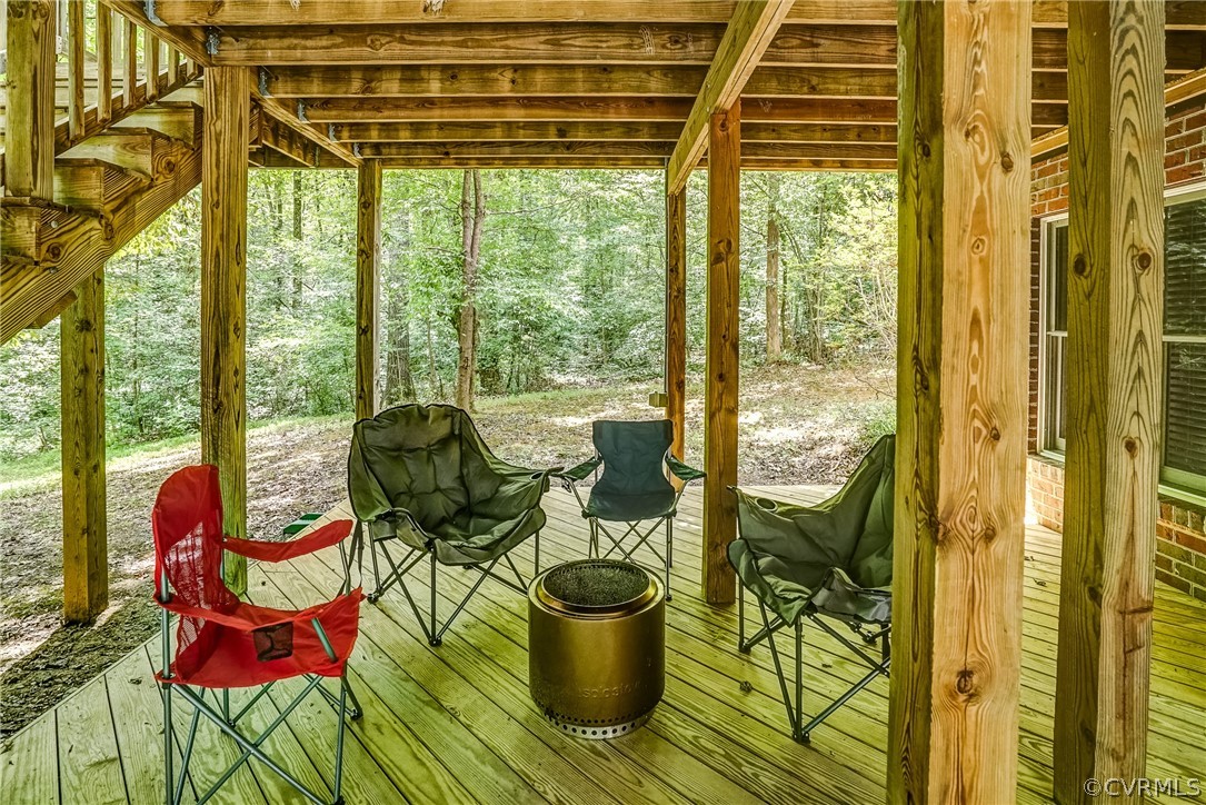 12220 Hunting Horn Ln