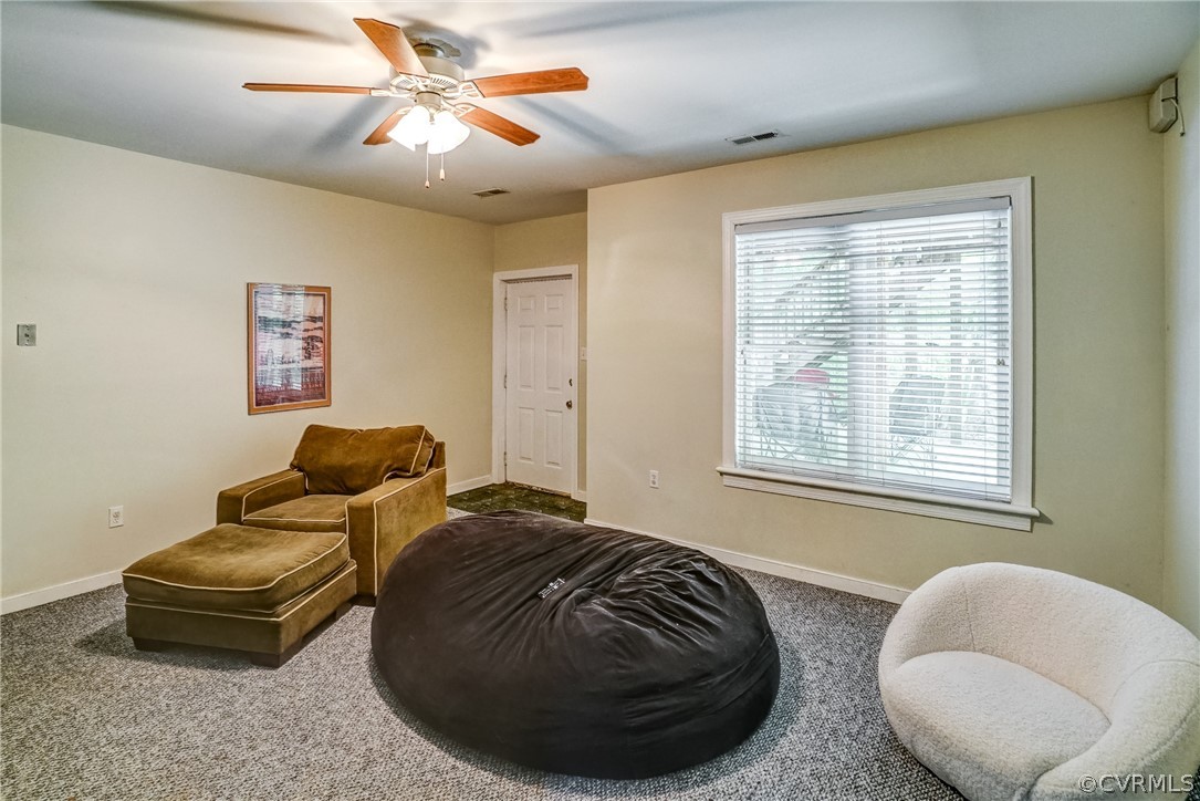 12220 Hunting Horn Ln