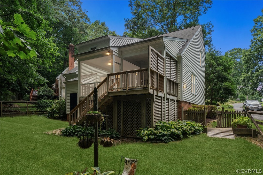 1725 Abbots Mill Way