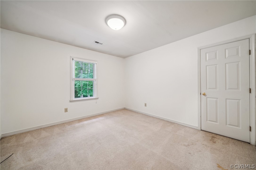 1725 Abbots Mill Way