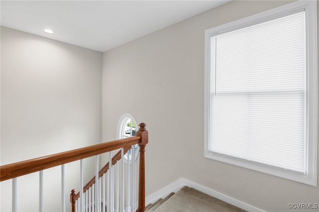 1121 Daniel St