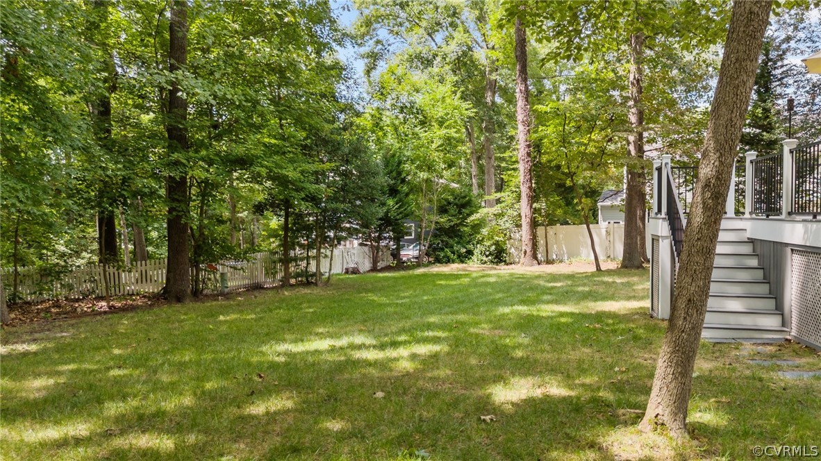 10506 Hamlin Dr