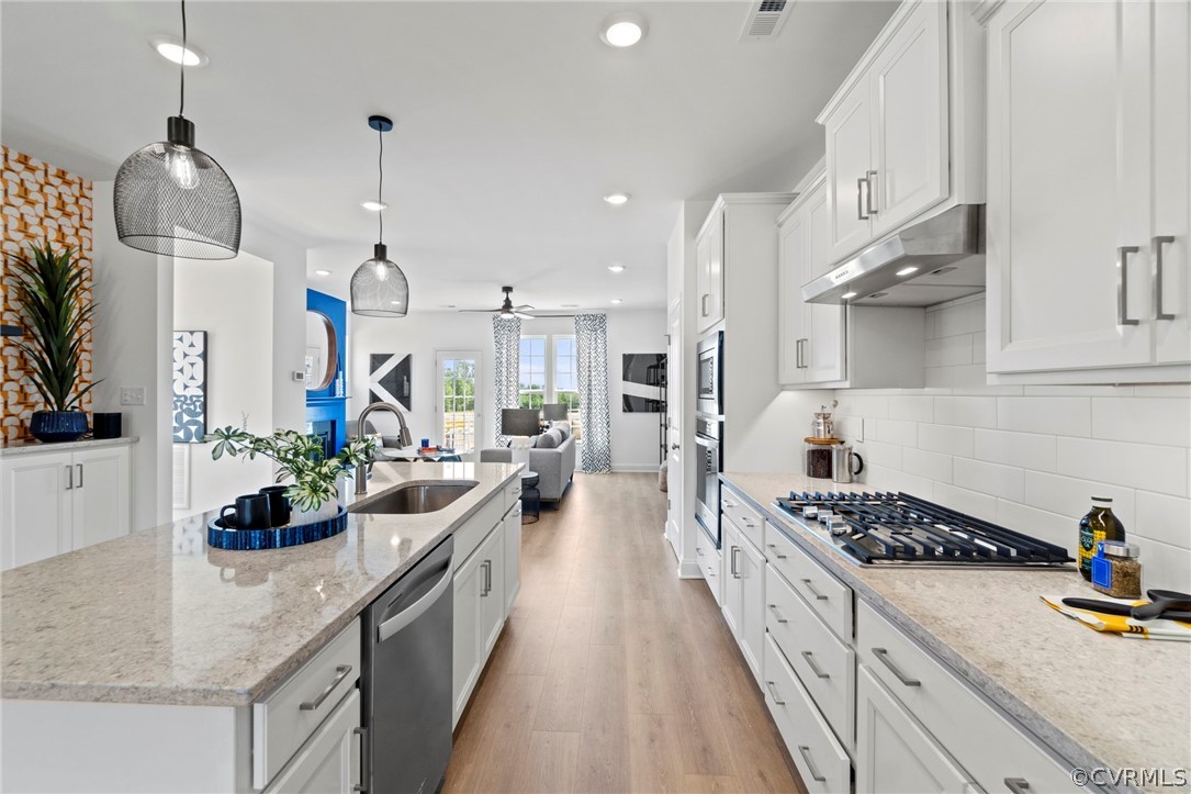 405 Randolph View Dr