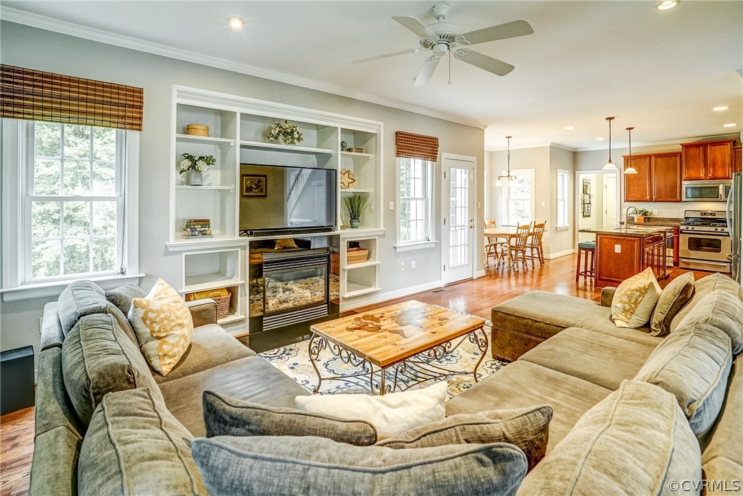 11149 Carrington Green Dr