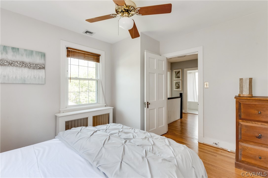 4530 E Seminary Ave