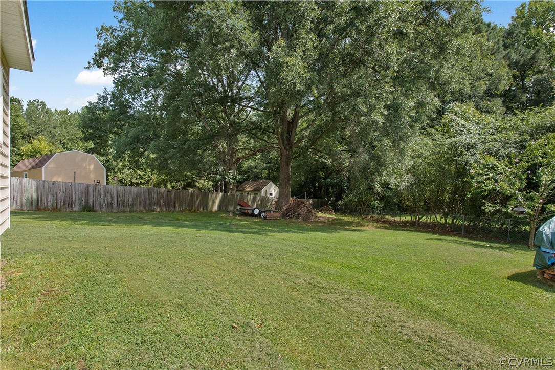 9900 Stroud Ln