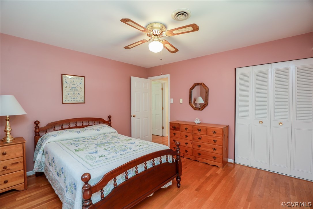1609 Sandgate Rd