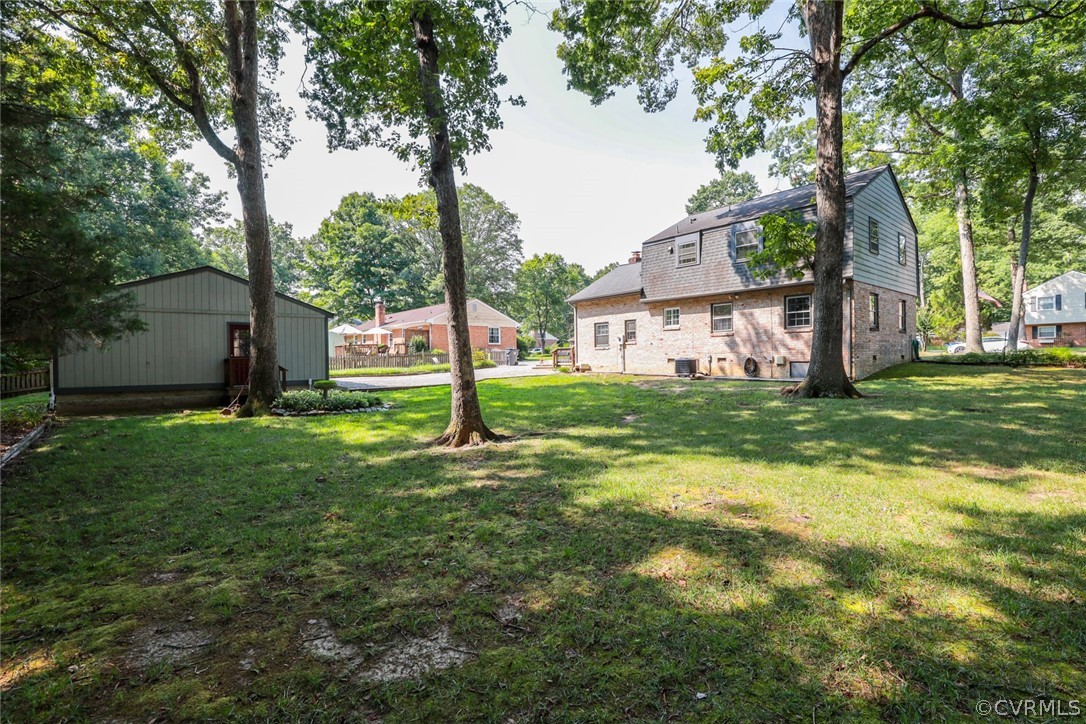 1609 Sandgate Rd