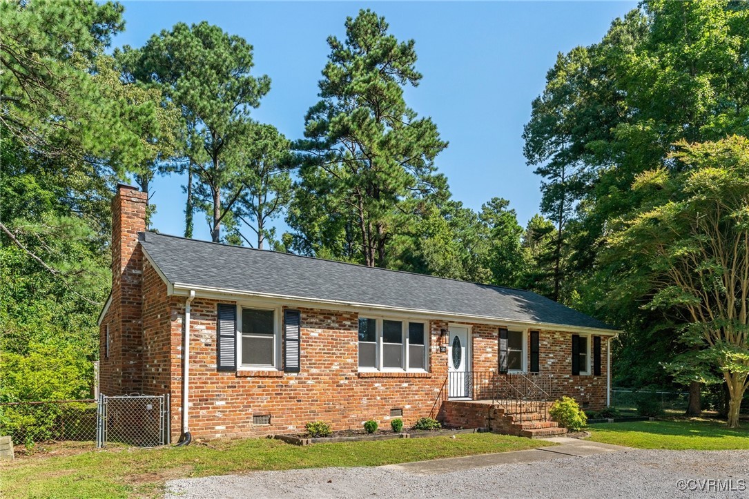 523 Dering Rd