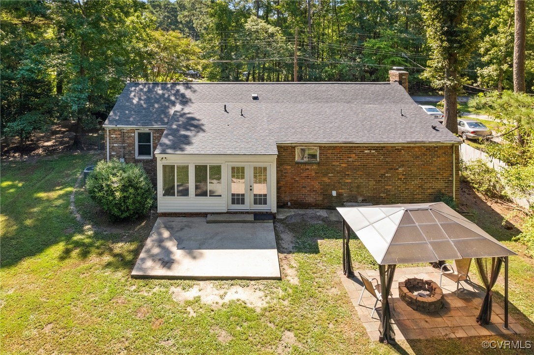 523 Dering Rd