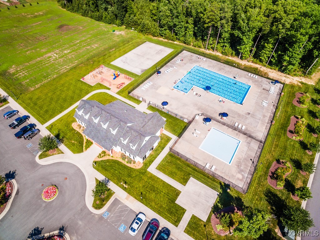 217 Popular Forest Ct