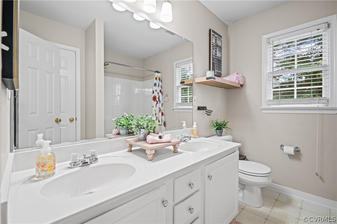 11725 Duxbury Ct