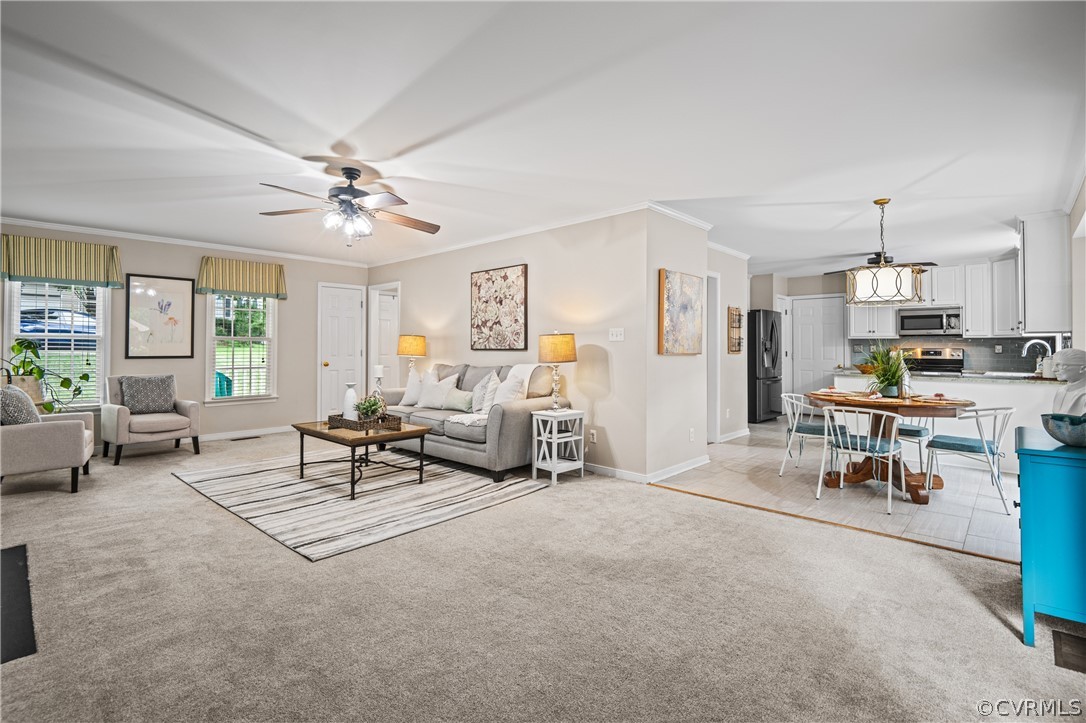 11725 Duxbury Ct