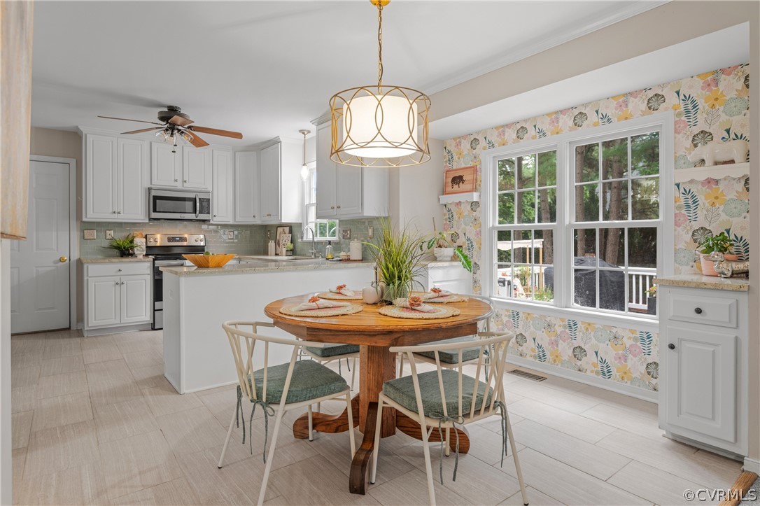 11725 Duxbury Ct