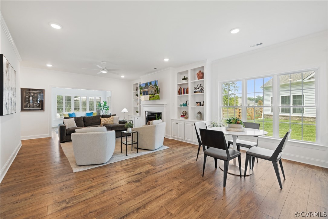 10428 Meadow Woods Ct