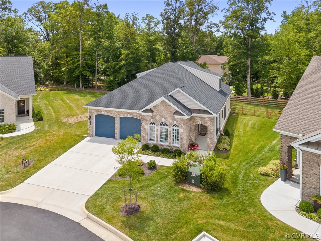 10428 Meadow Woods Ct