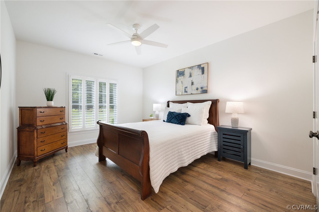 10428 Meadow Woods Ct