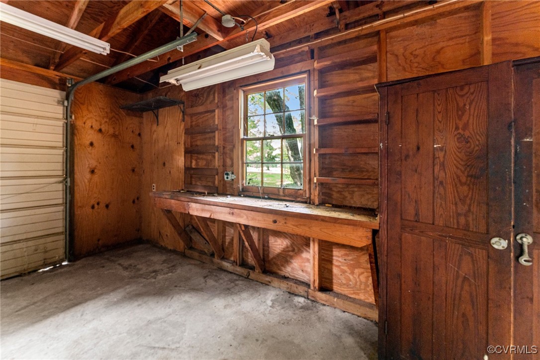 10218 Old Lansdown Rd