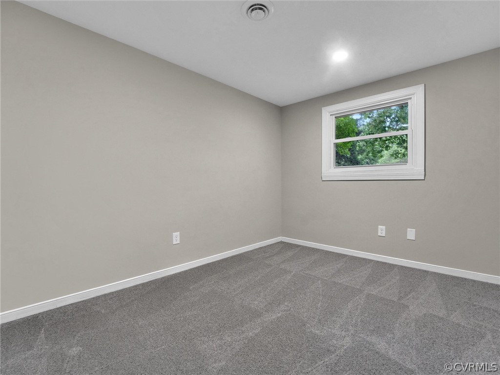 9010 Laurel Oak Ct