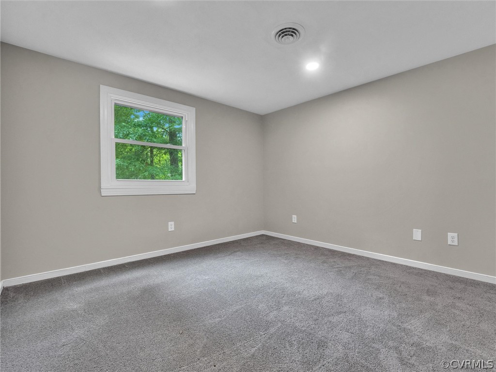 9010 Laurel Oak Ct
