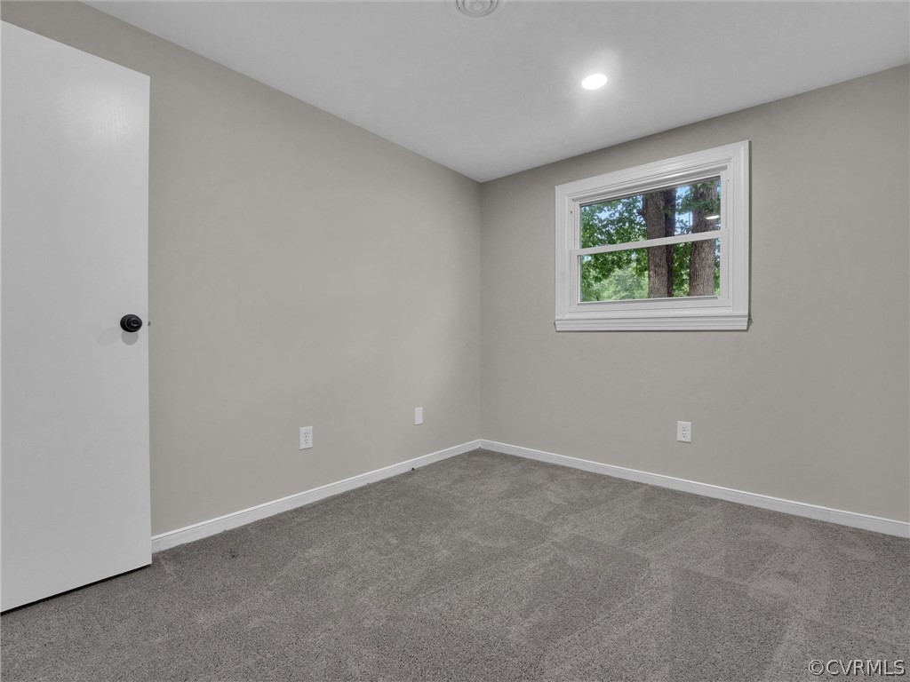 9010 Laurel Oak Ct