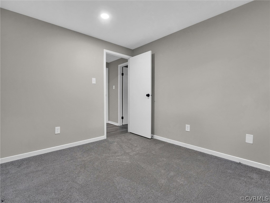 9010 Laurel Oak Ct