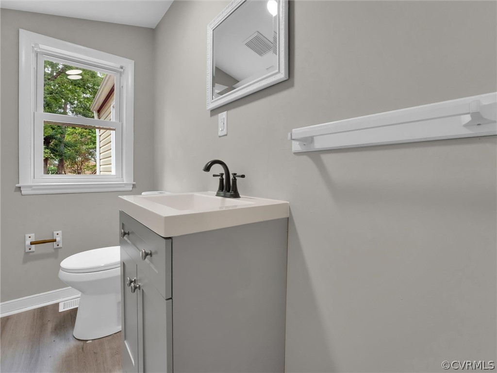 9010 Laurel Oak Ct