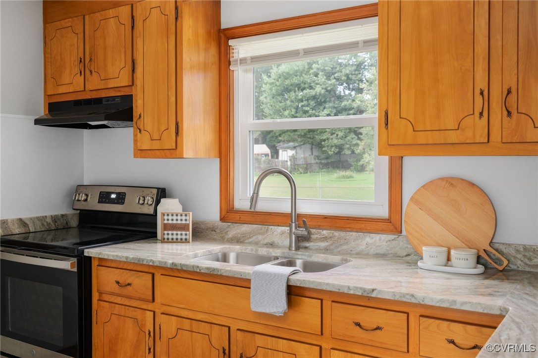 1000 N Cottonwood Rd