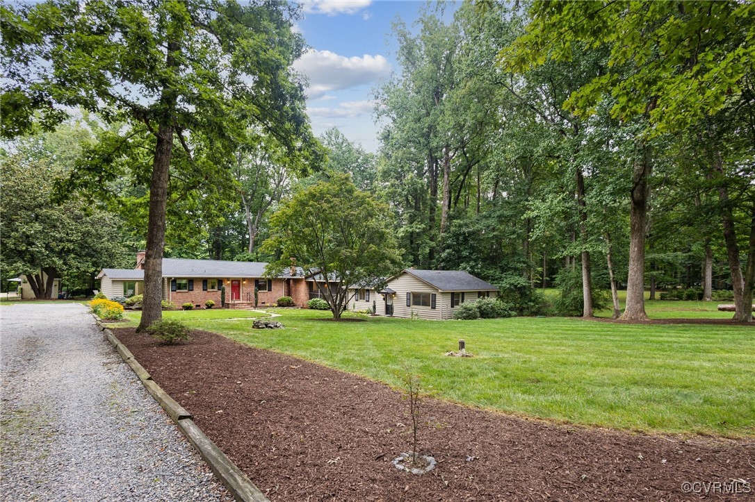8493 Anderson Ct