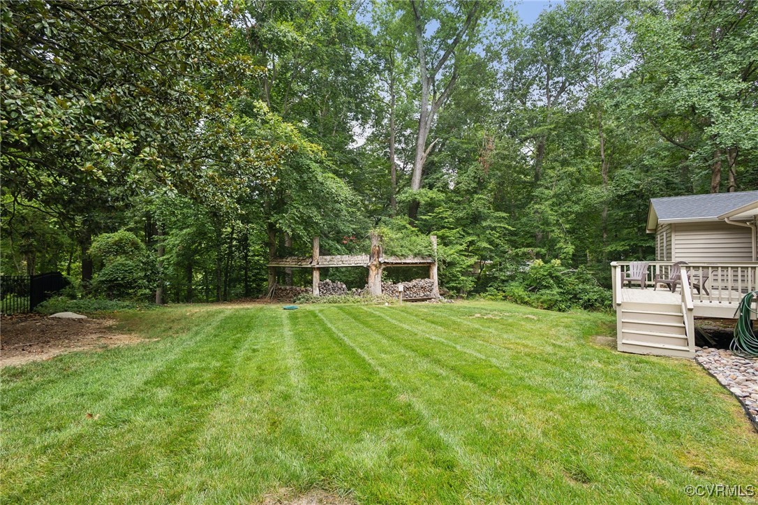 8493 Anderson Ct