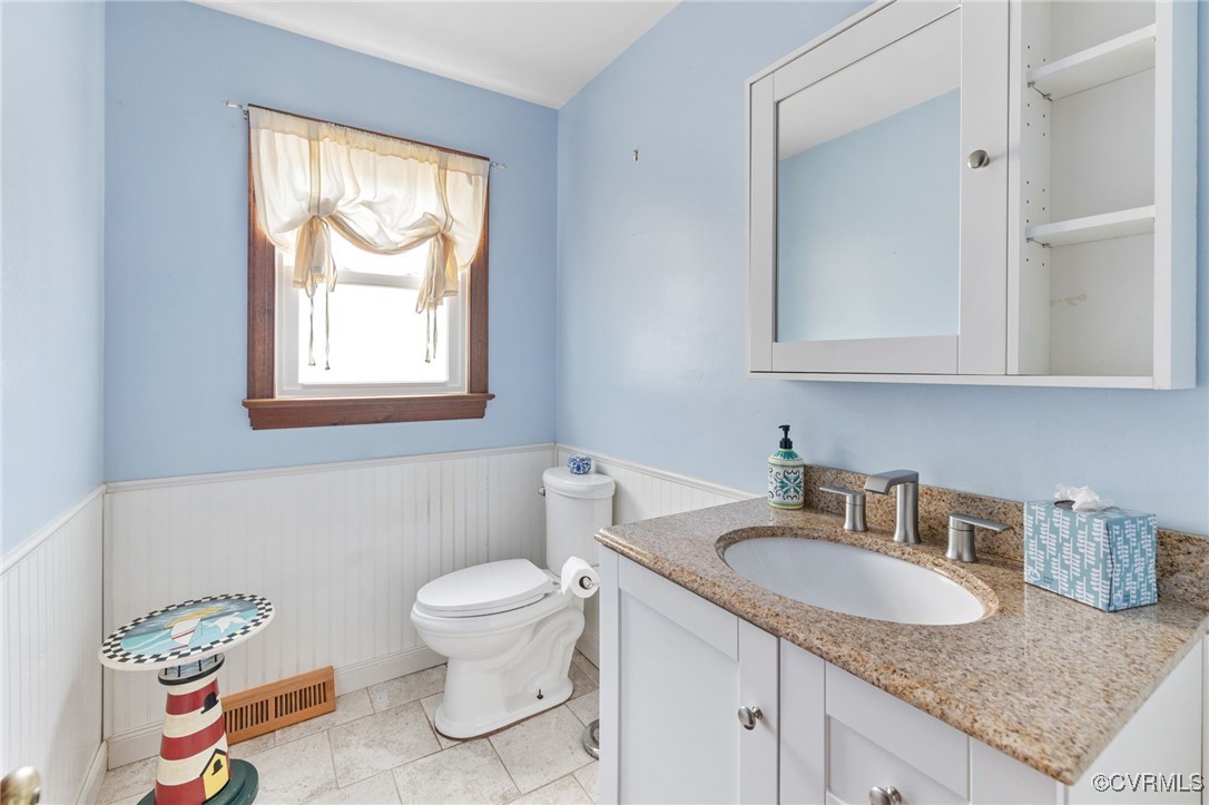 3202 Fortunes Ridge Rd