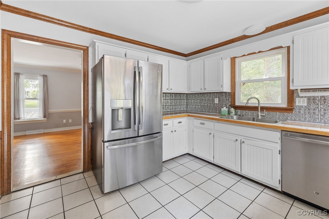 3202 Fortunes Ridge Rd