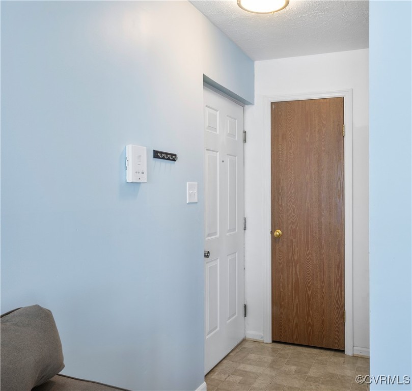 9389 Horse Castle Ct Unit#705