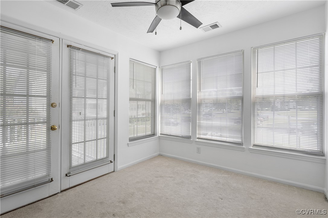 9389 Horse Castle Ct Unit#705