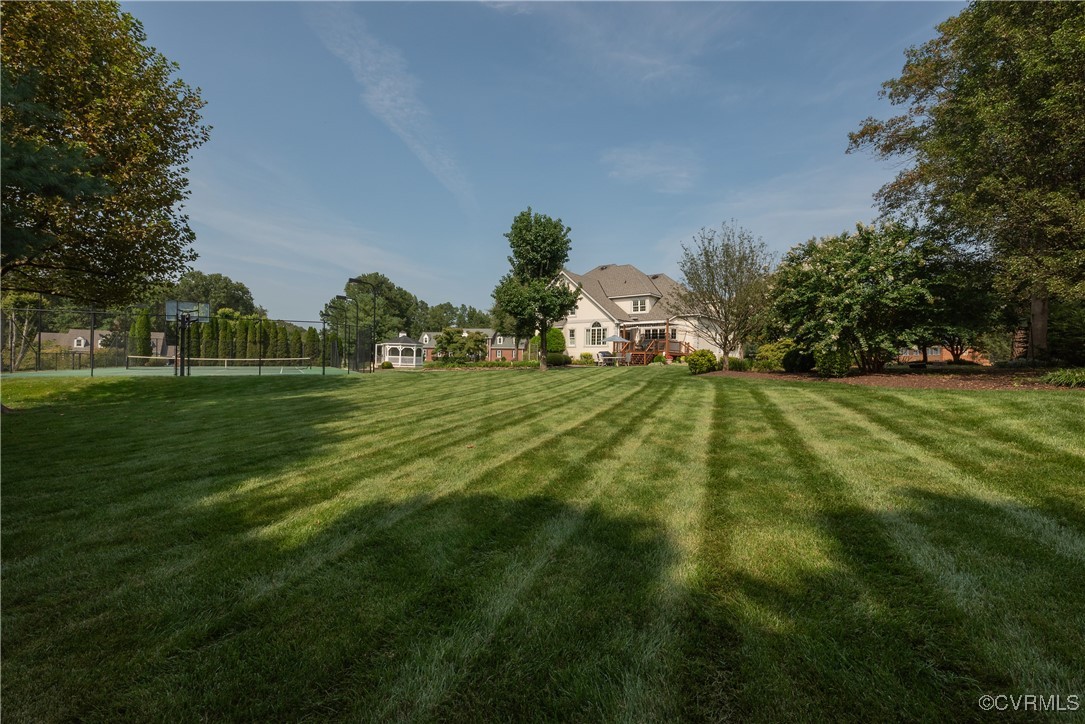 5492 Old Gainesmill Ln