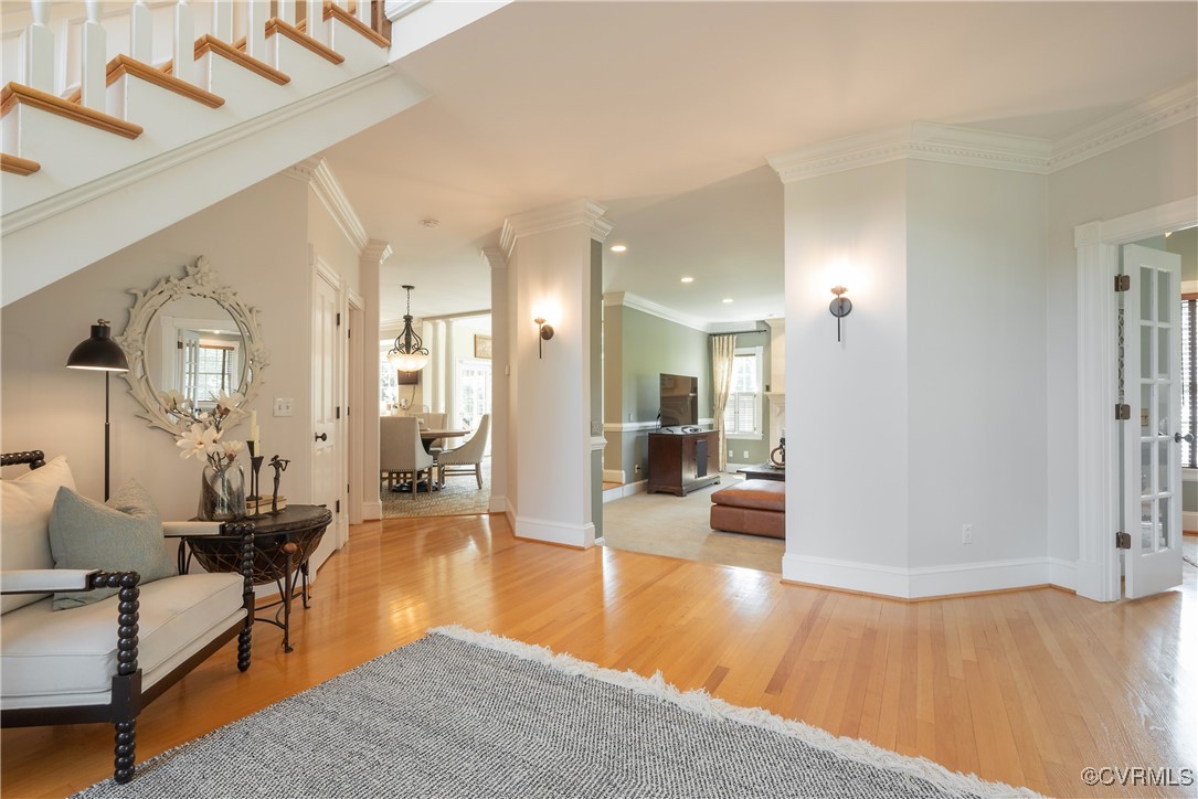 5492 Old Gainesmill Ln