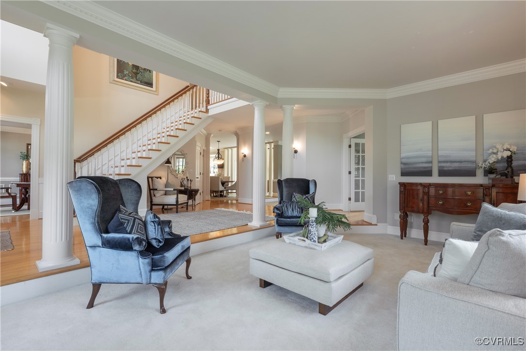 5492 Old Gainesmill Ln