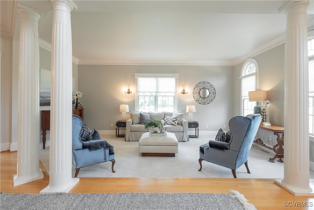 5492 Old Gainesmill Ln